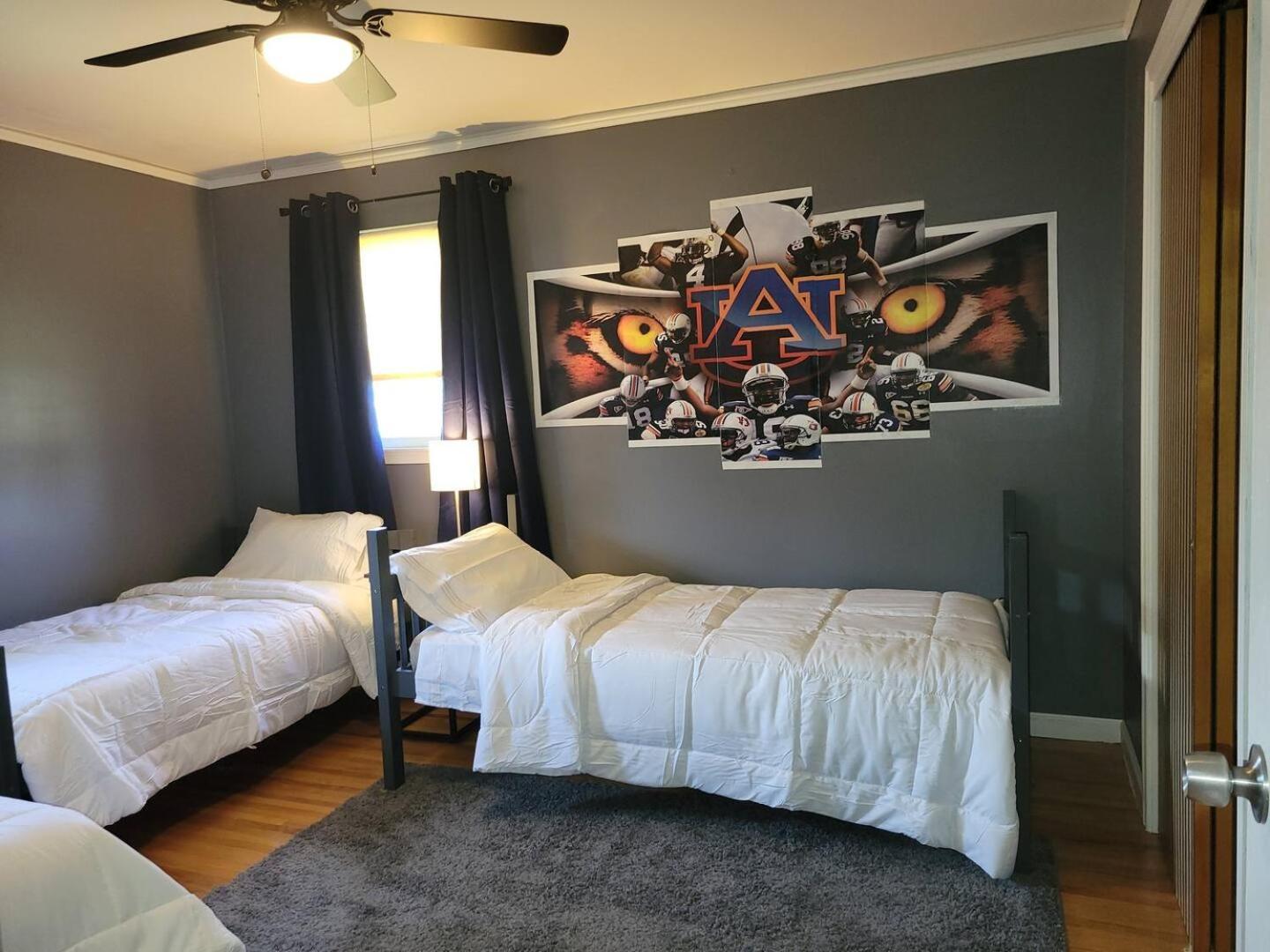 Capital City Eagle'S Nest - Pool Table - Pet Friendly - 6 Beds Villa Montgomery Exterior foto
